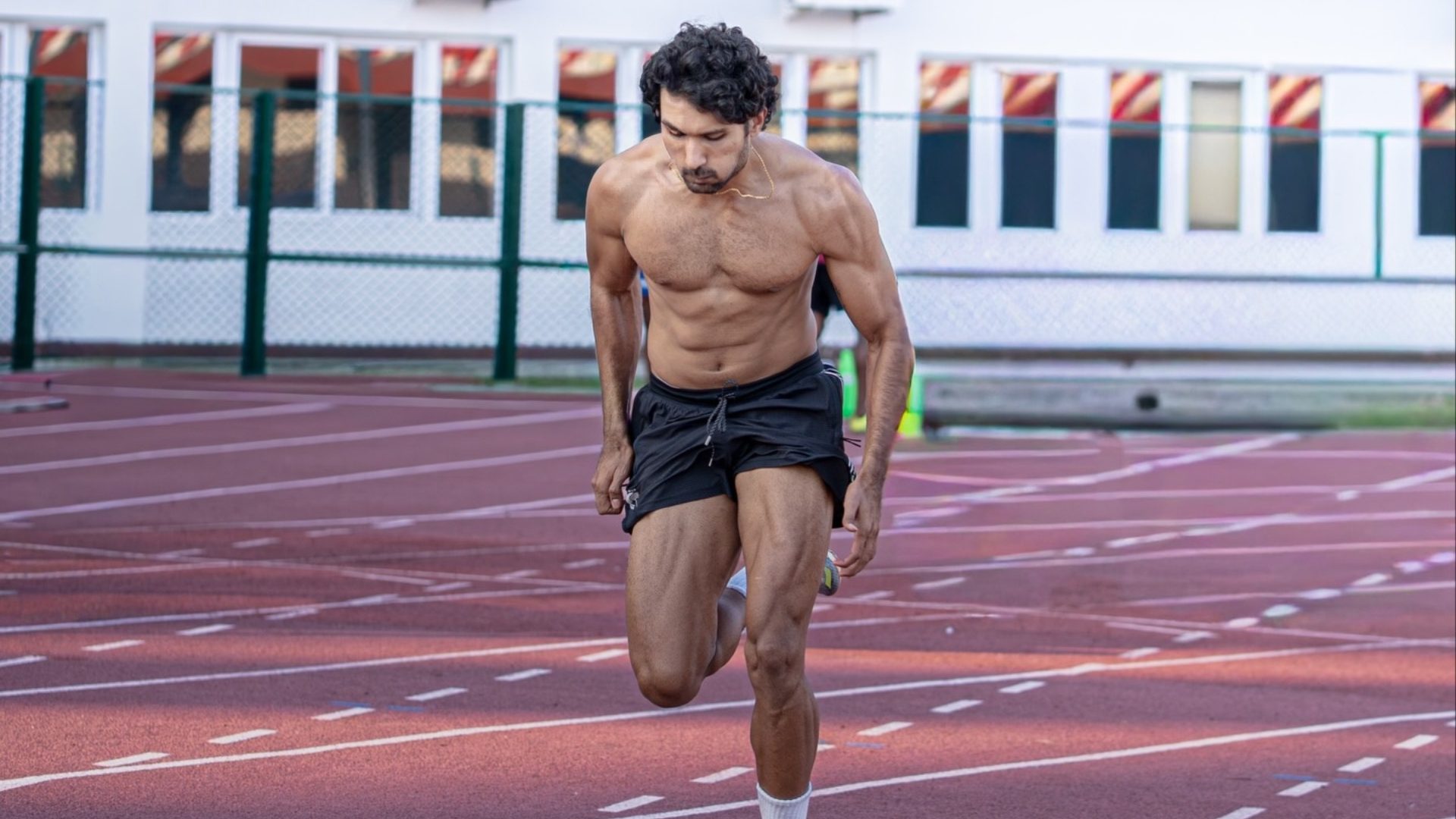 Tejaswin Shankar Leads Decathlon, Targets Historic 8000 Points